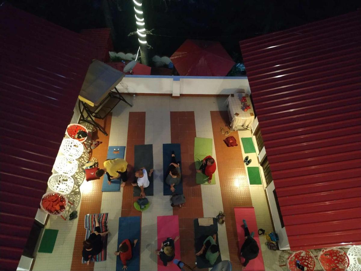 Hotel Manisha Gangotri Bagian luar foto