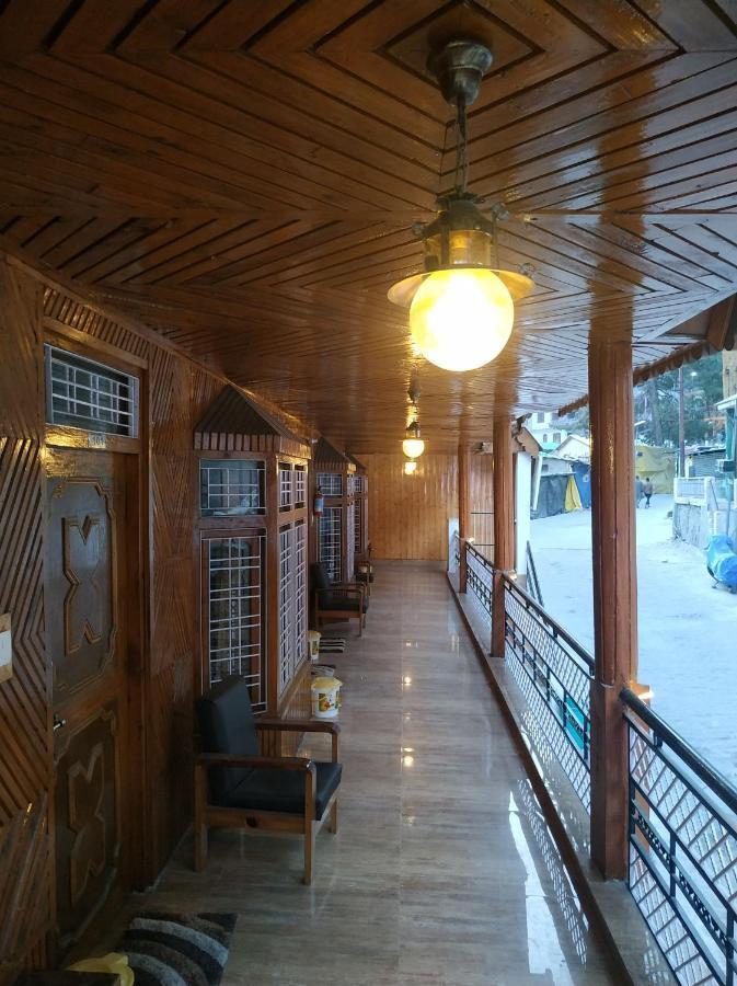 Hotel Manisha Gangotri Bagian luar foto